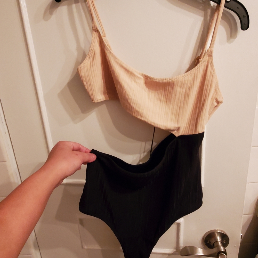 Onia Irregular Rib Bodysuit - Picture 7 of 7